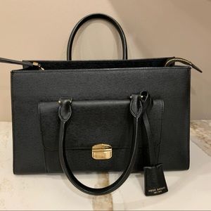 Henri Bendel Black Hnadbag